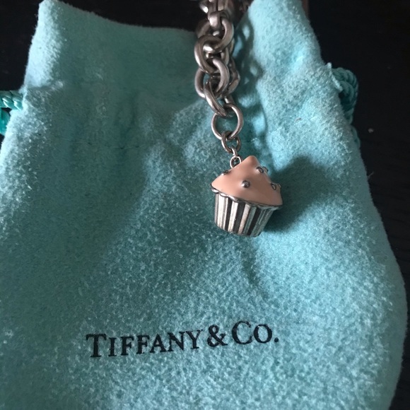 Tiffany & Co charm bracelet Authentic - Picture 3 of 7
